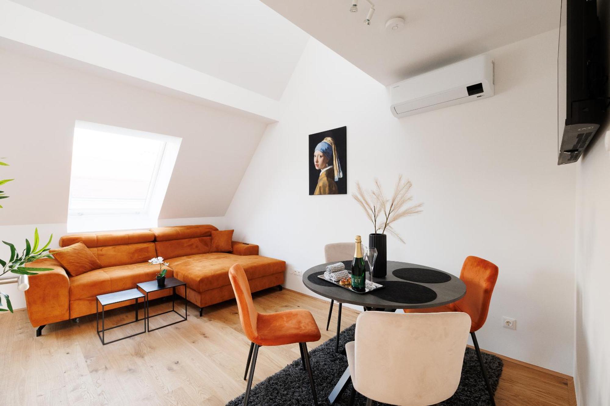 Symphony Apartments 42 - Modern Loft With Terrace And Grill In Central Location Wien Exteriör bild